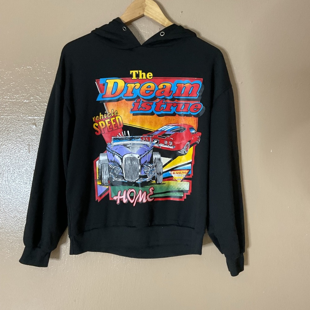 SHEIN Black Crew Neck Sweater with Retro Graphic Design